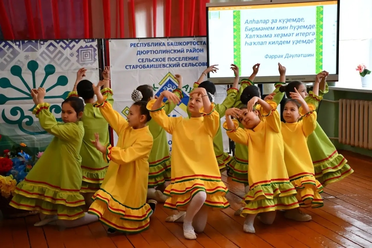 Халыҡ сәсәне мираҫына хөрмәт  менән