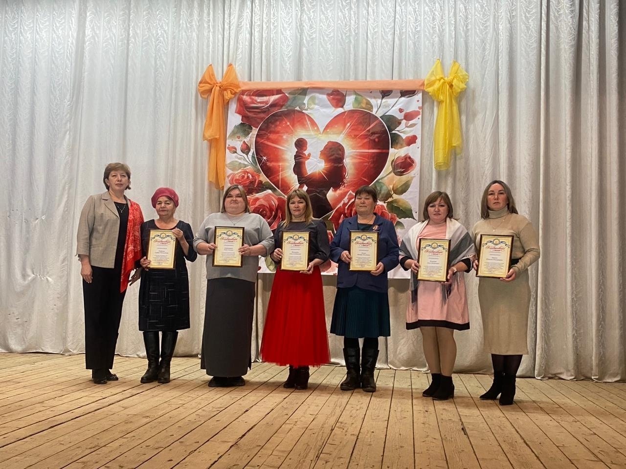 Әсәләргә хөрмәт һәм ихтирам