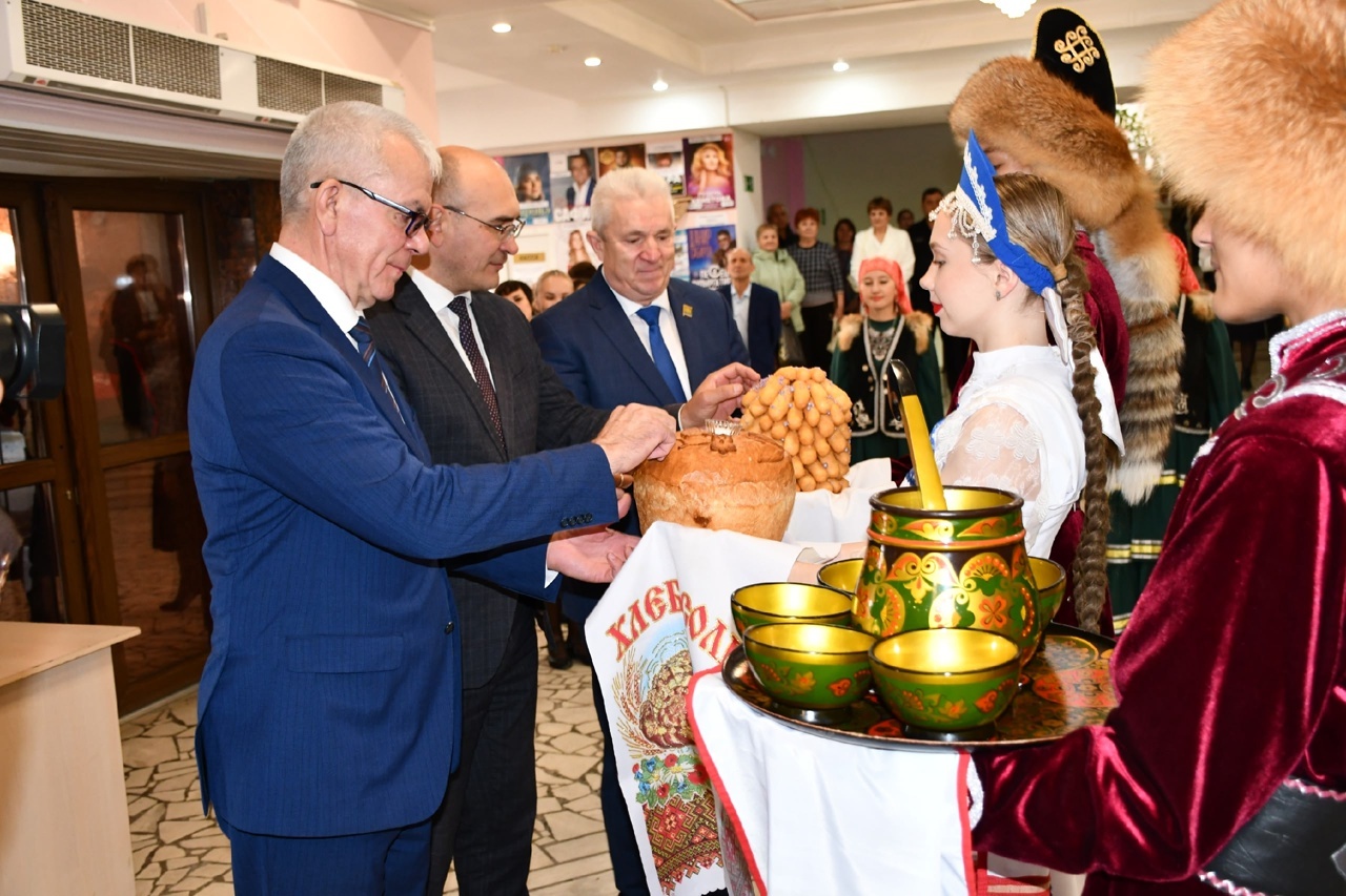 Икеләтә байрам тантаналы үтте