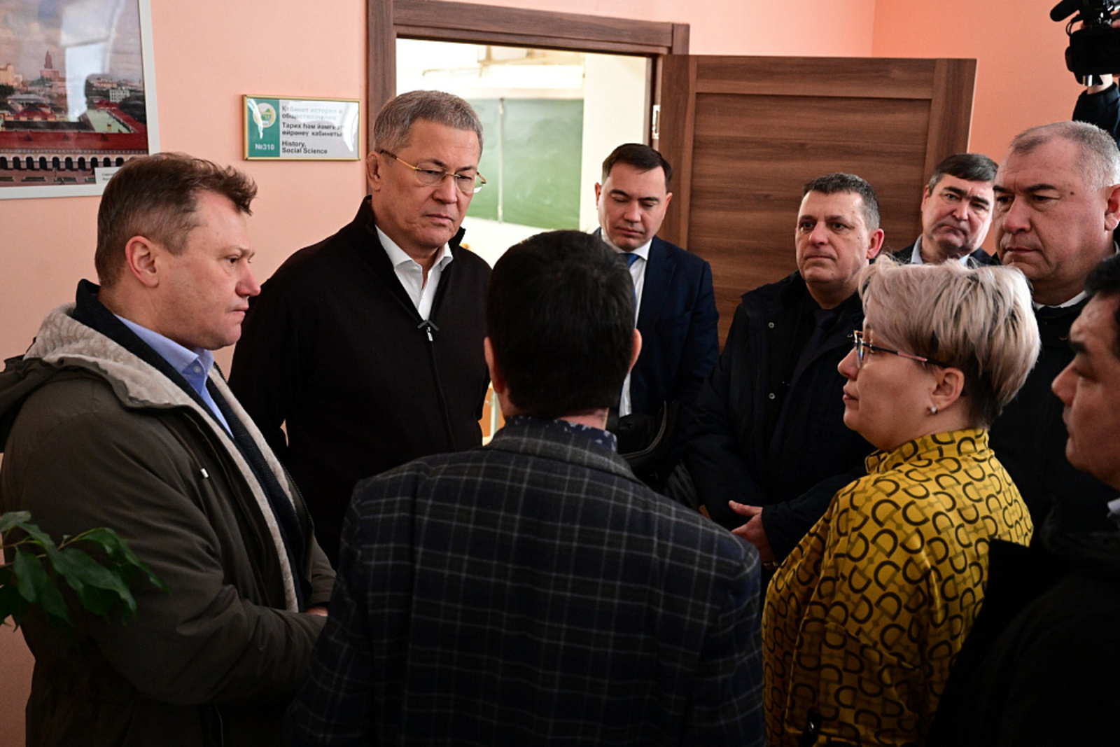 Ситуация в уфимской гимназии № 16 – на контроле Главы Башкортостана